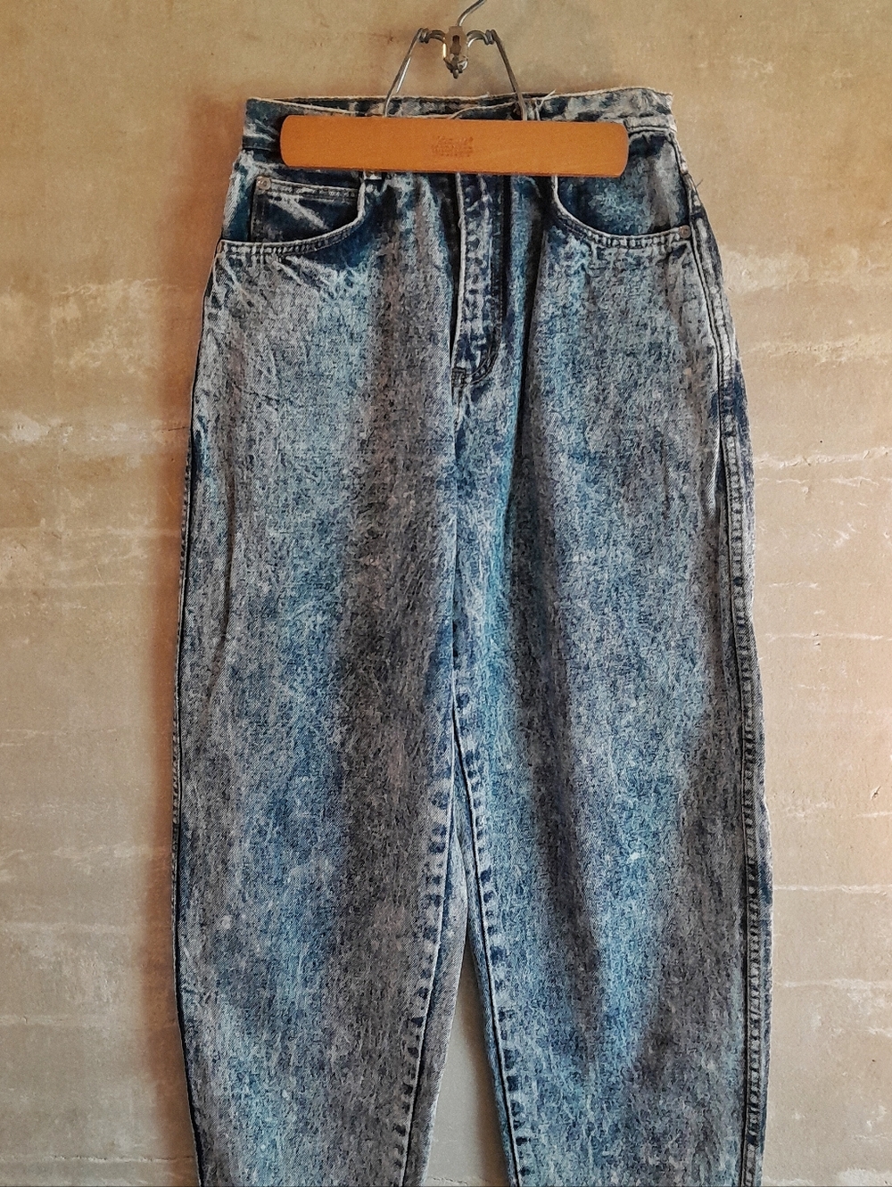 550a. blue vintage Jordache cotton balloon barrell high rise 80s mom jeans, 6